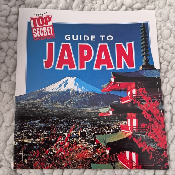 Set of 7 Travel Guide Children’s Books - Picture 8 of 8